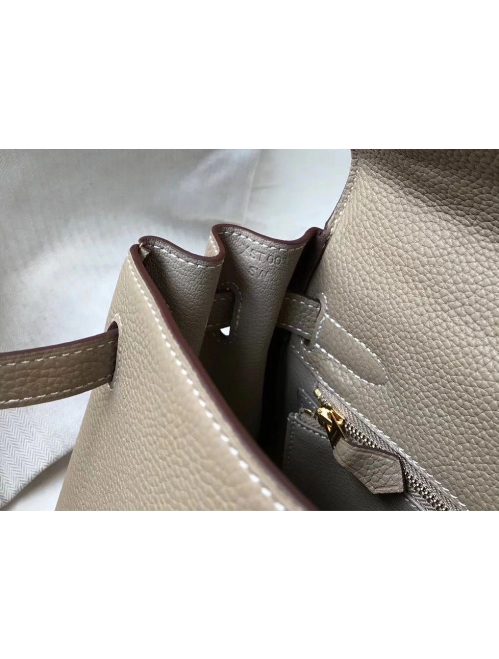 Hermes Kelly 25cm Retourne Bag In Tourterelle Clemence Leather