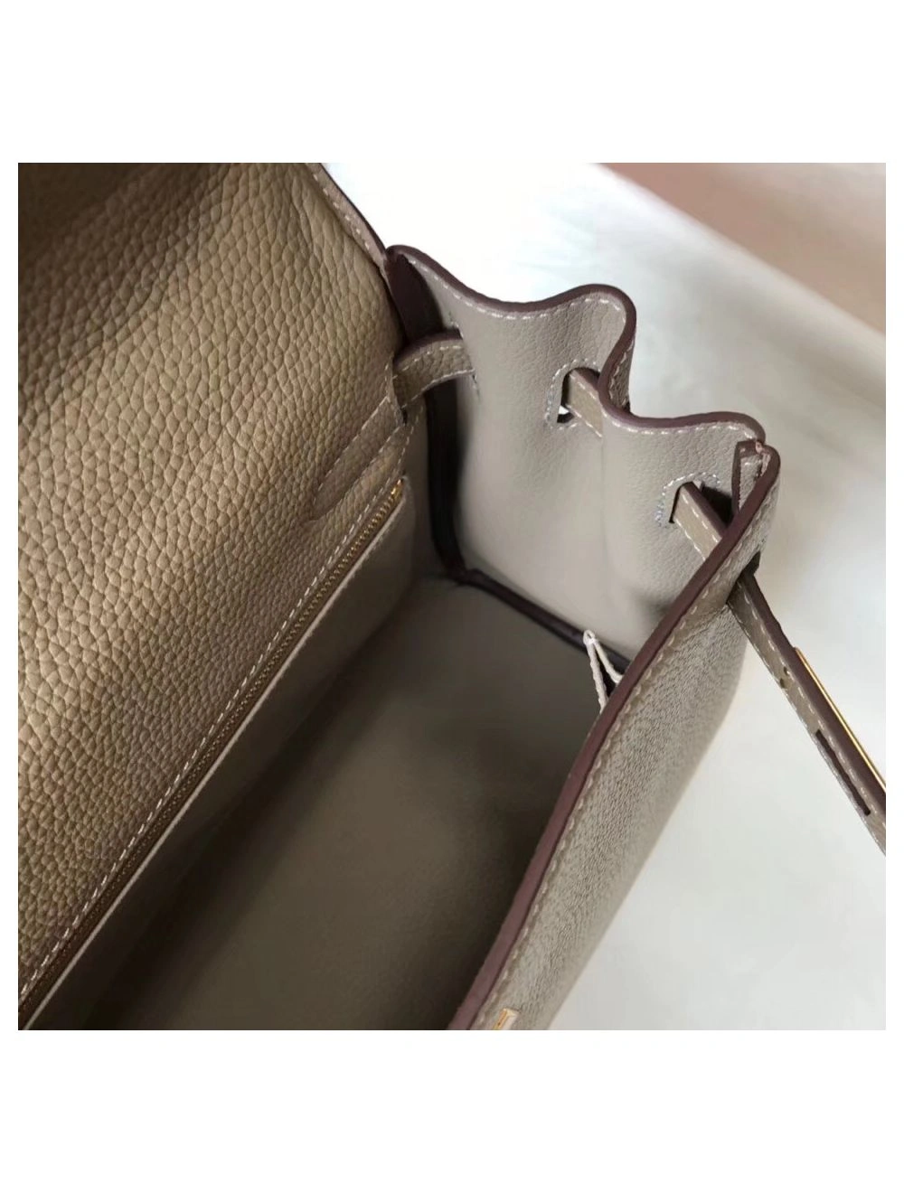 Hermes Kelly 25cm Retourne Bag In Tourterelle Clemence Leather