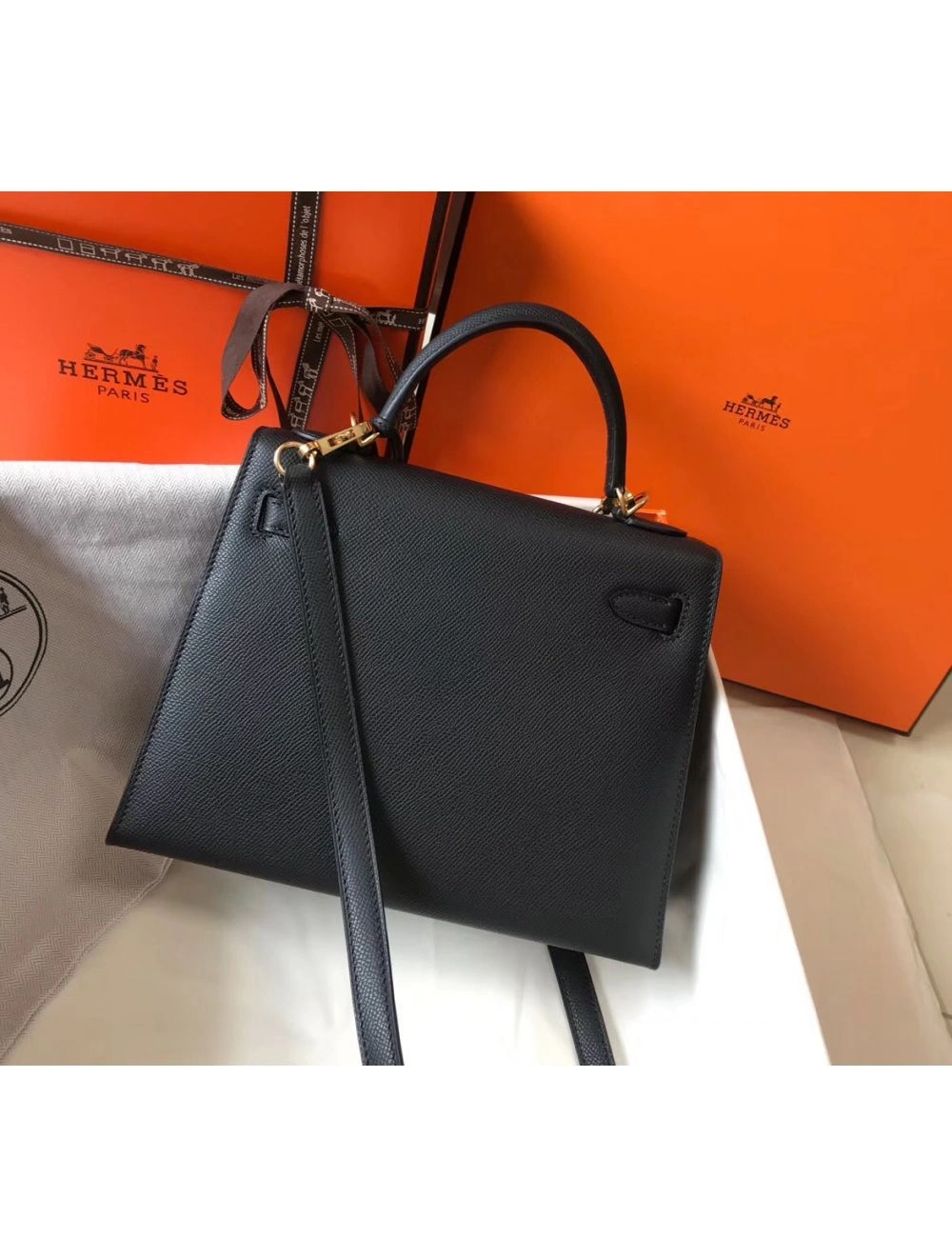 Hermes Kelly 25cm Sellier Bag In Black Epsom Leather