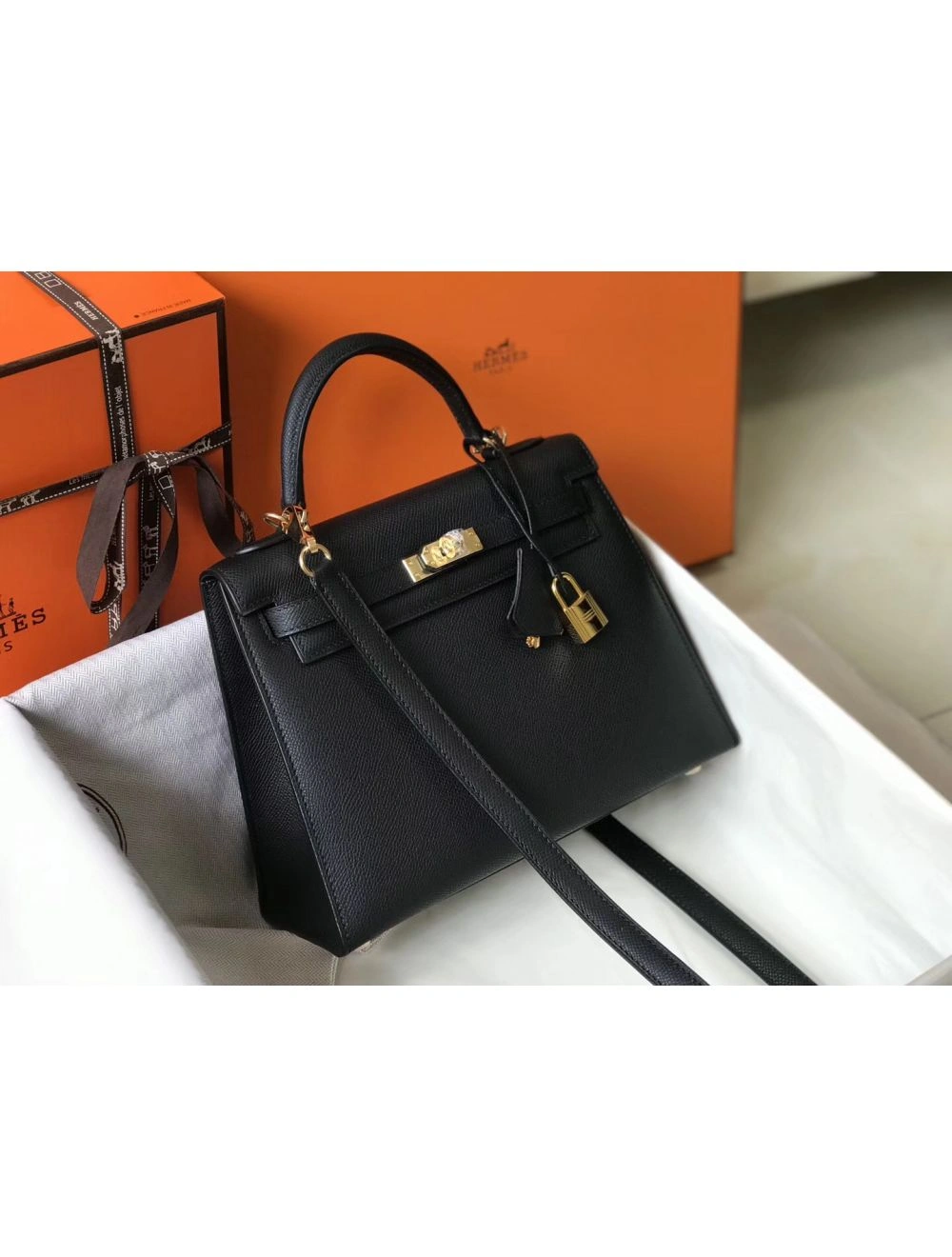 Hermes Kelly 25cm Sellier Bag In Black Epsom Leather