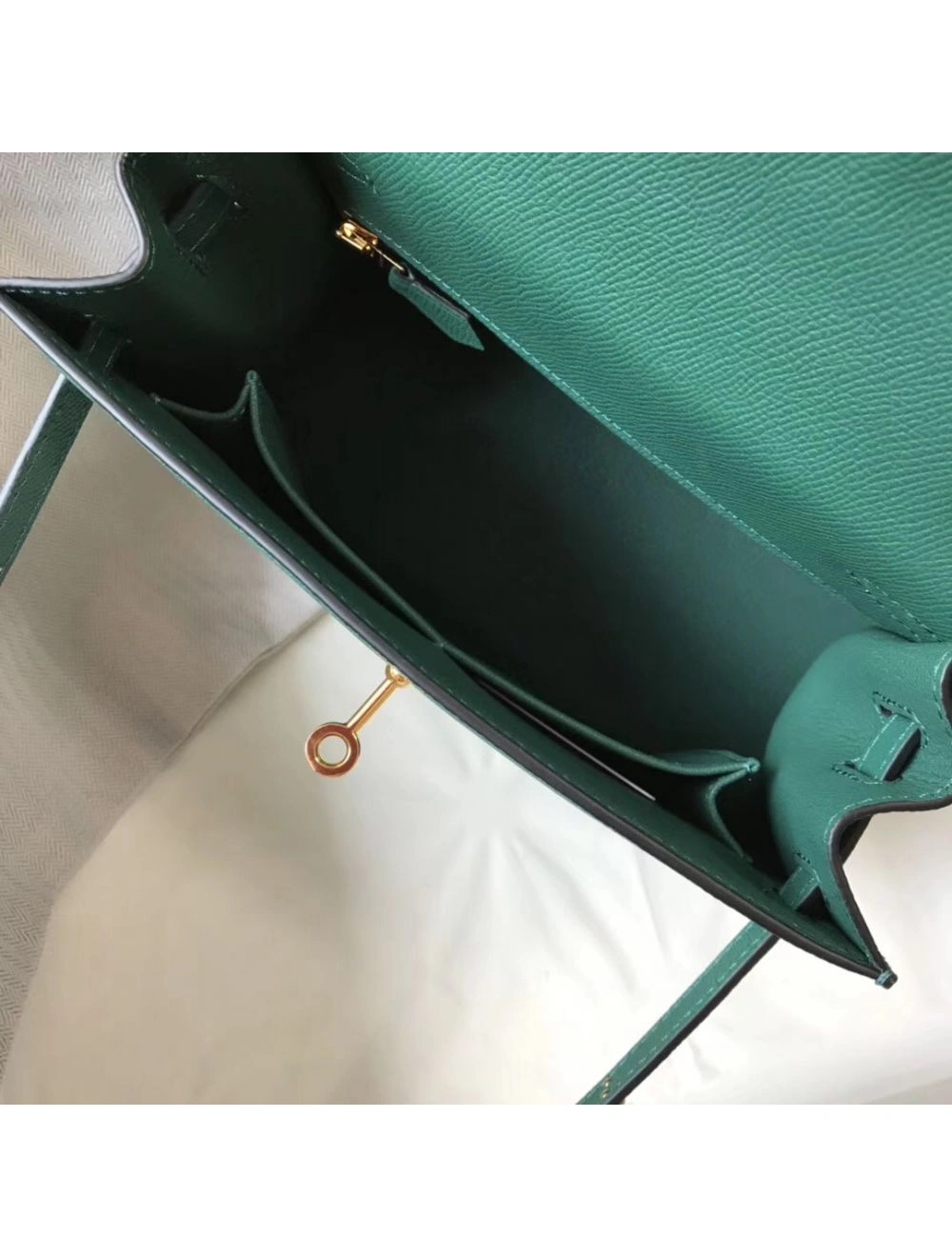 Hermes Kelly 25cm Sellier Bag In Malachite Epsom Leather