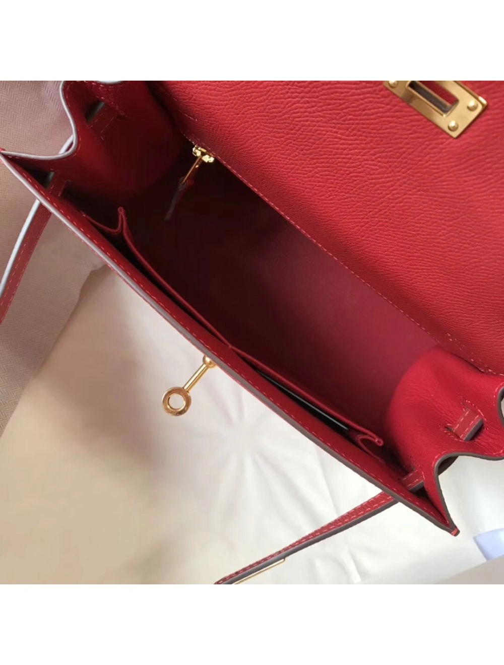 Hermes Kelly 25cm Sellier Bag In Red Epsom Leather