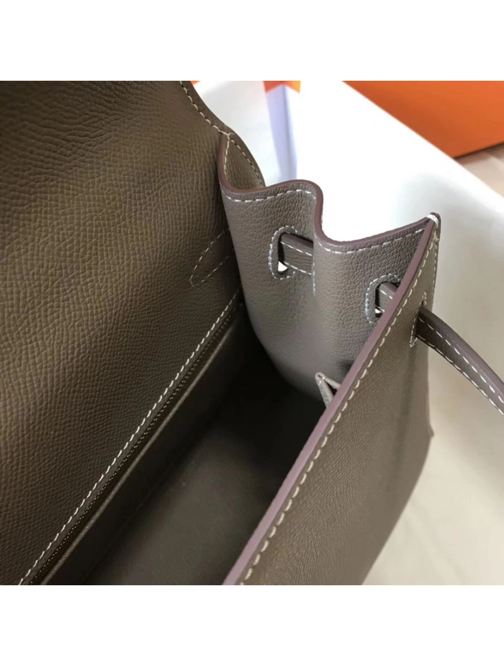 Hermes Kelly 25cm Sellier Bag In Taupe Epsom Leather