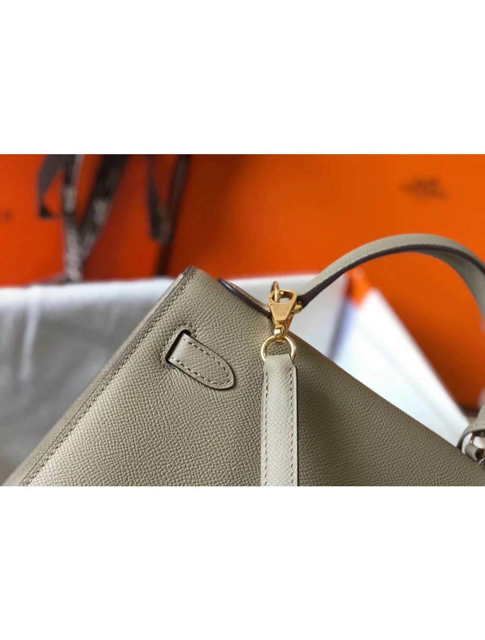 Hermes Kelly 25cm Sellier Bag In Tourterelle Epsom Leather