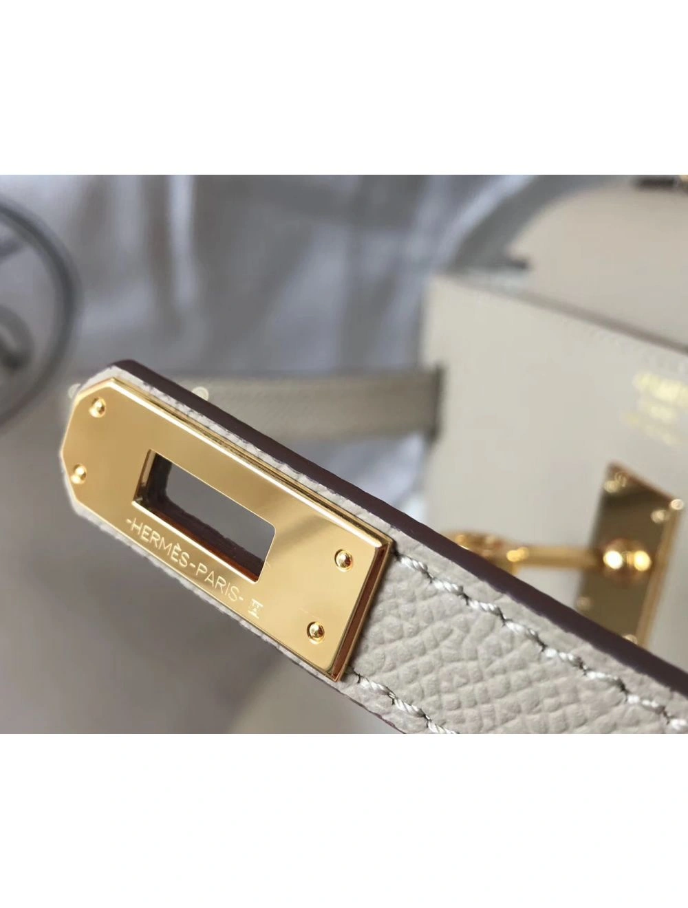 Hermes Kelly 25cm Sellier Bag In Tourterelle Epsom Leather