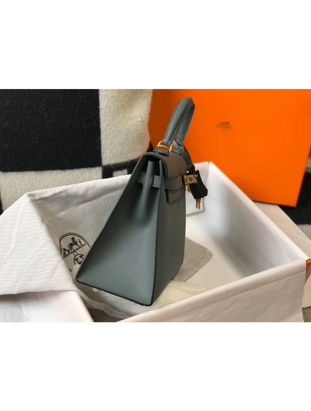 Hermes Kelly 25cm Sellier Bag In Vert Amande Epsom Leather