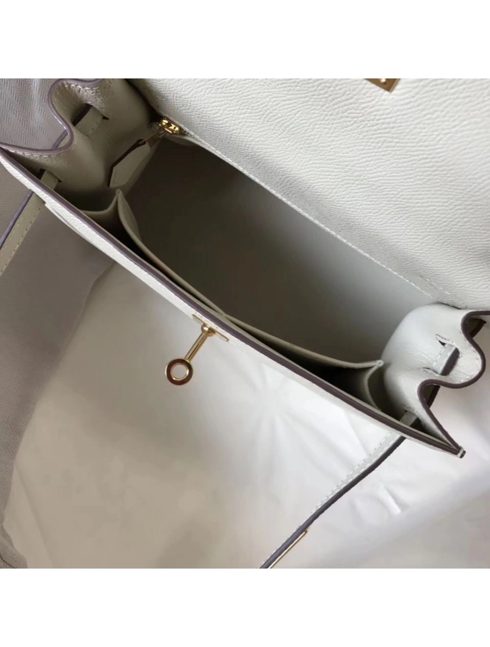 Hermes Kelly 25cm Sellier Bag In White Epsom Leather