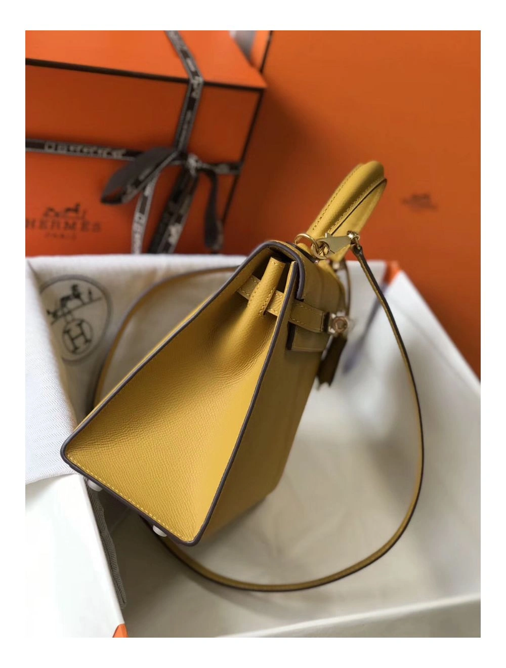 Hermes Kelly 25cm Sellier Bag In Yellow Epsom Leather