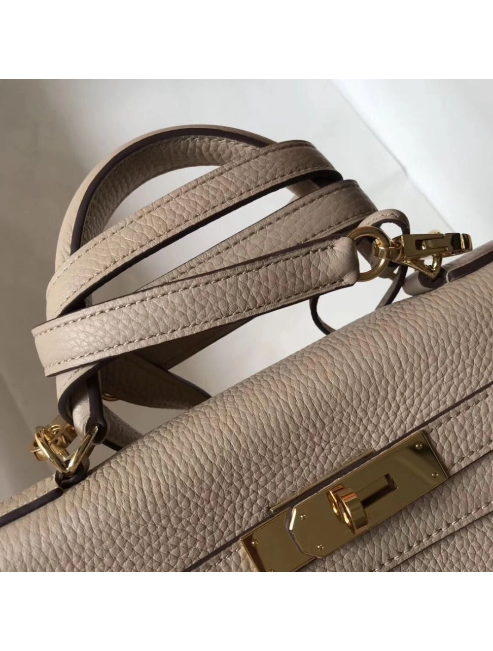 Hermes Kelly 28cm Bag In Argile Clemence Leather GHW