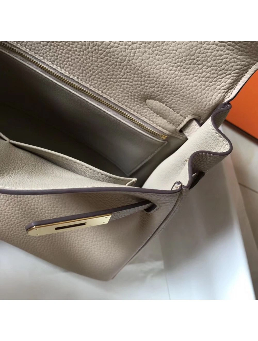 Hermes Kelly 28cm Bag In Argile Clemence Leather GHW