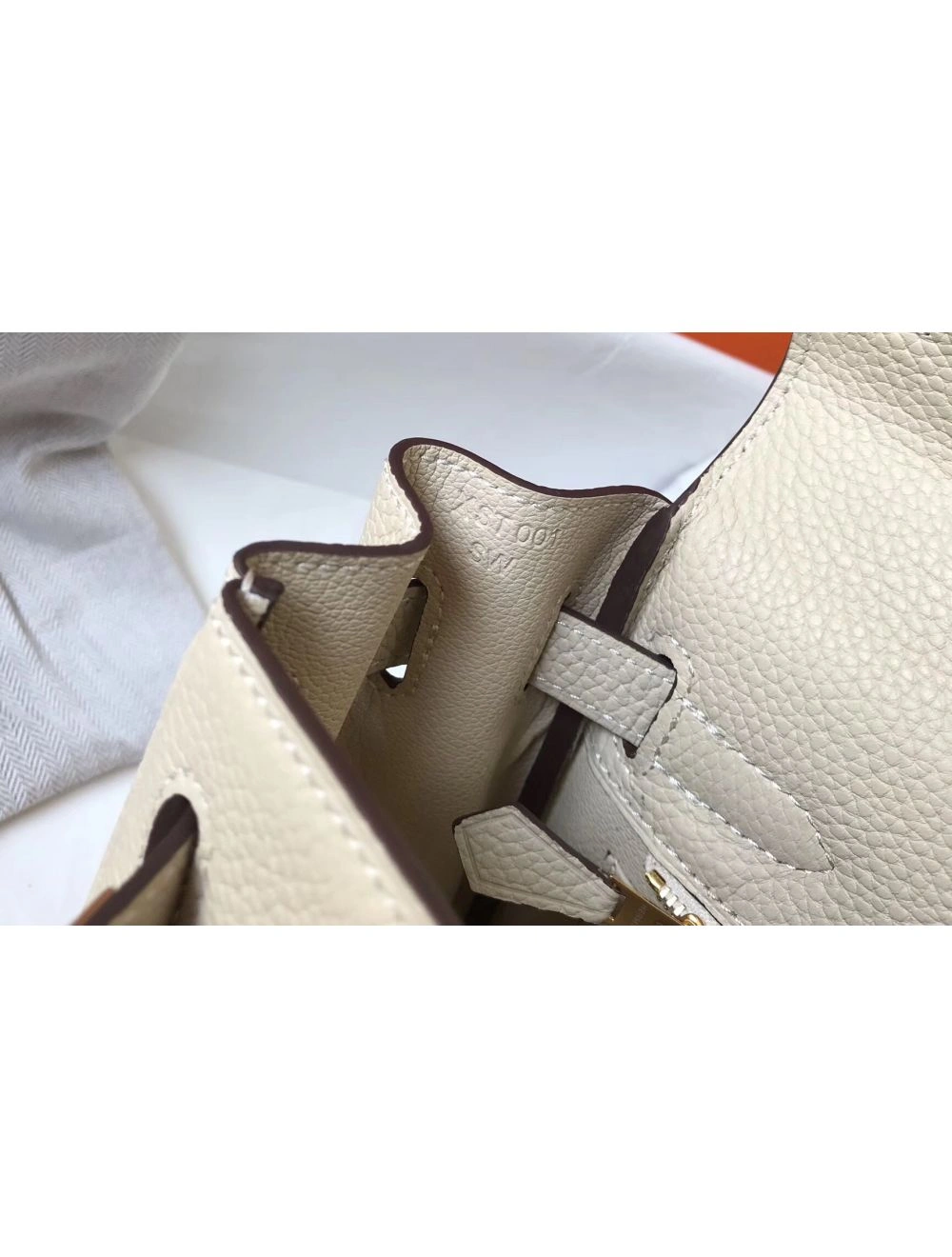 Hermes Kelly 28cm Bag In Beton Clemence Leather GHW