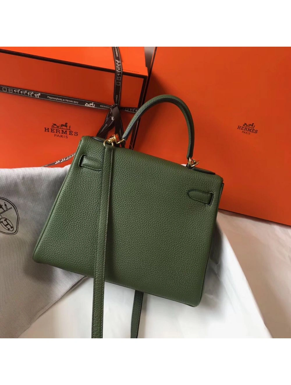 Hermes Kelly 28cm Bag In Canopee Clemence Leather GHW