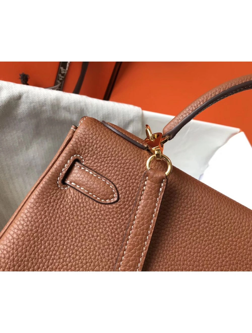 Hermes Kelly 28cm Bag In Gold Clemence Leather GHW