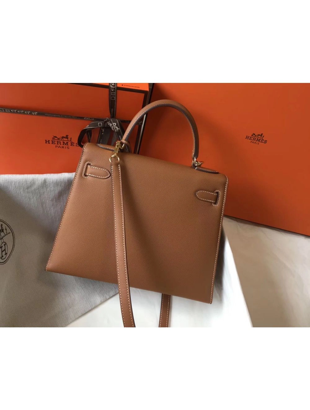 Hermes Kelly 28cm Bag In Gold Epsom Leather GHW