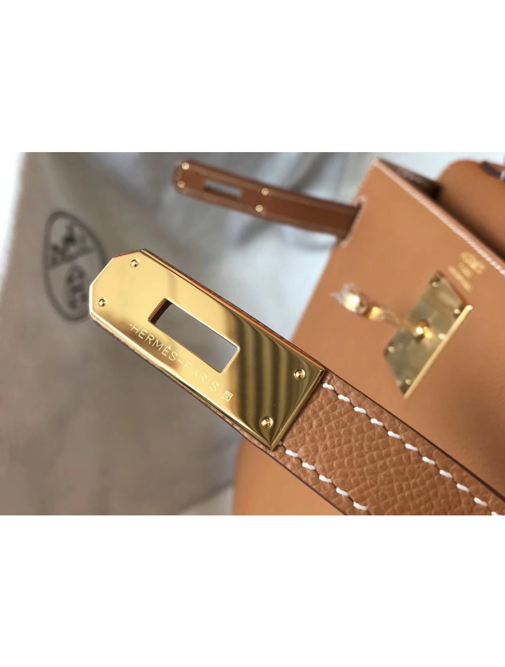 Hermes Kelly 28cm Bag In Gold Epsom Leather GHW