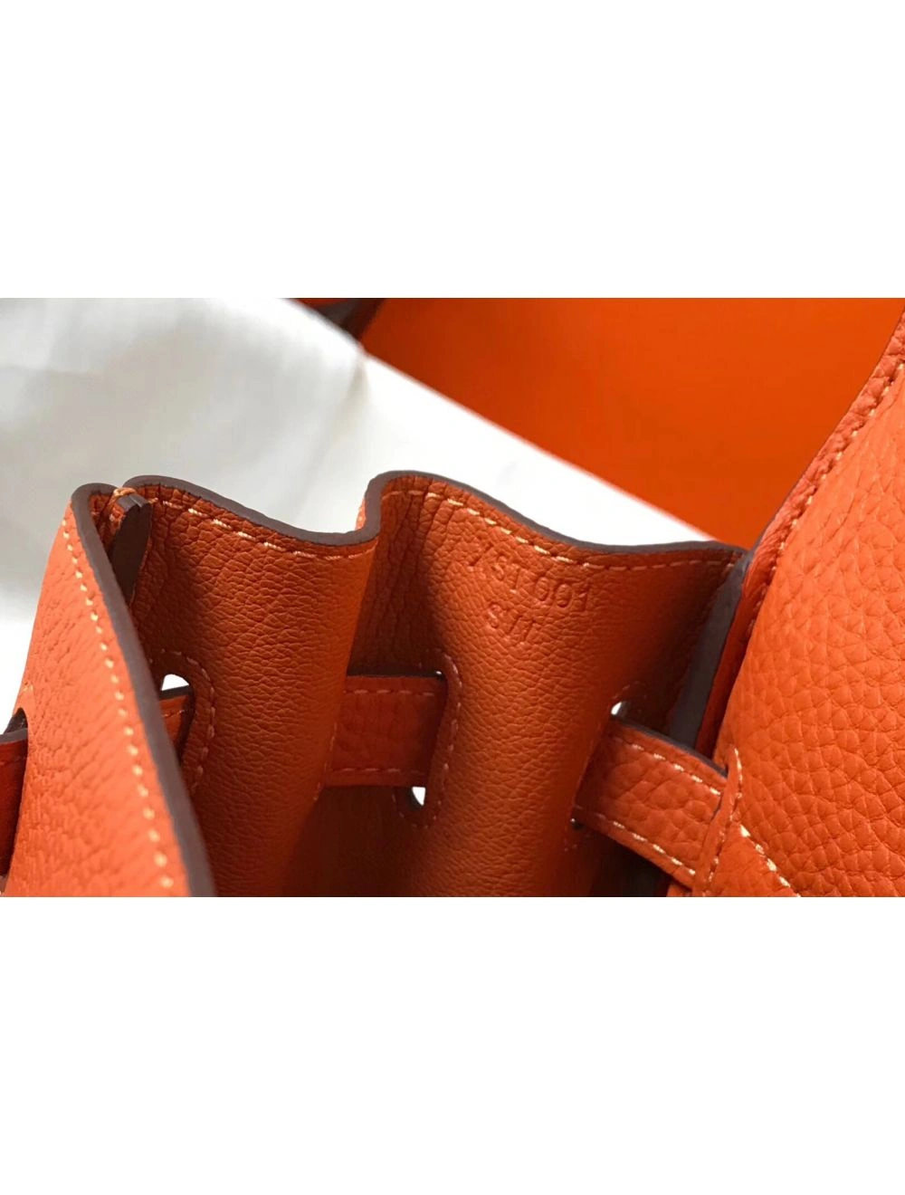 Hermes Kelly 28cm Bag In Orange Clemence Leather GHW