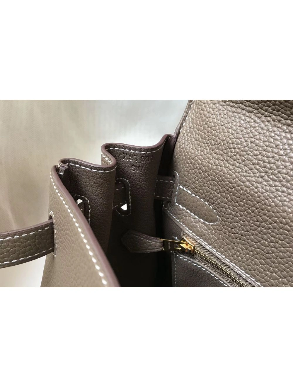 Hermes Kelly 28cm Bag In Taupe Grey Clemence Leather GHW