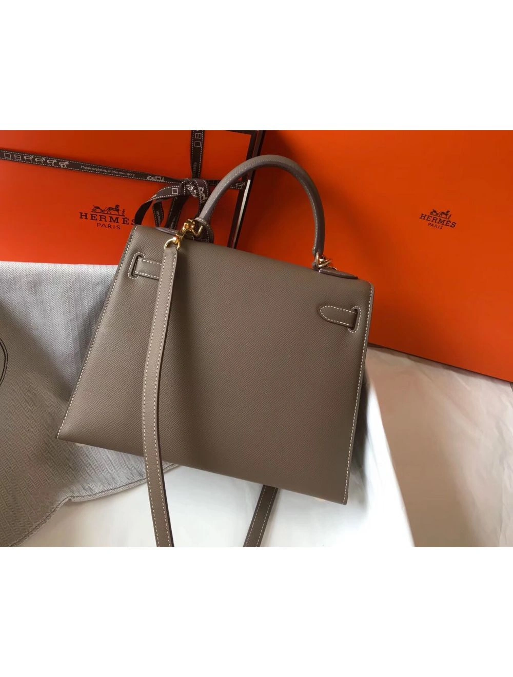 Hermes Kelly 28cm Bag In Taupe Grey Epsom Leather GHW