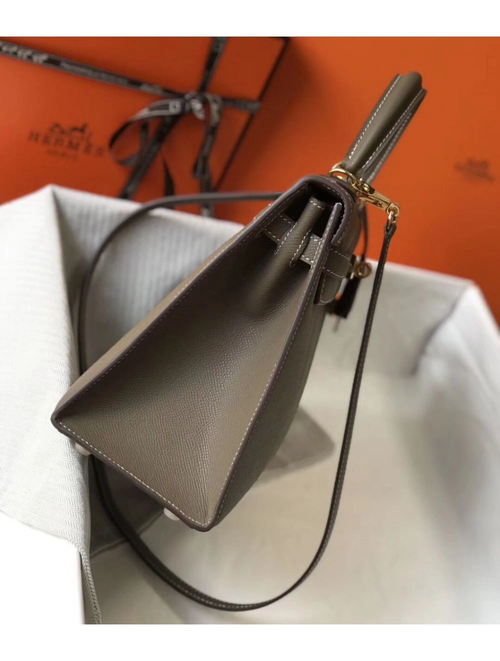 Hermes Kelly 28cm Bag In Taupe Grey Epsom Leather GHW