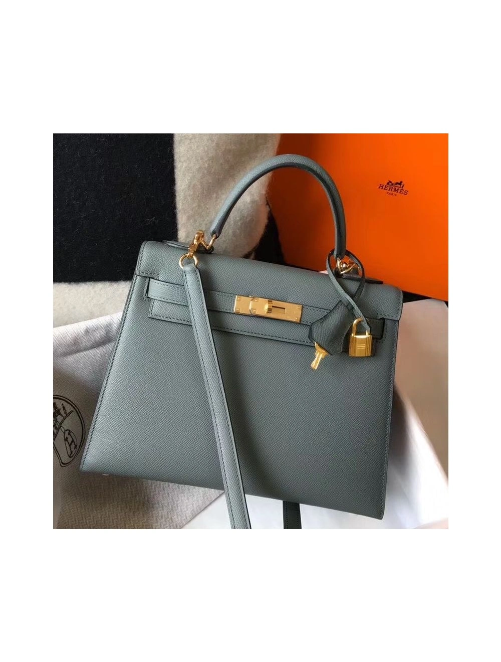 Hermes Kelly 28cm Bag In Vert Amande Epsom Leather GHW
