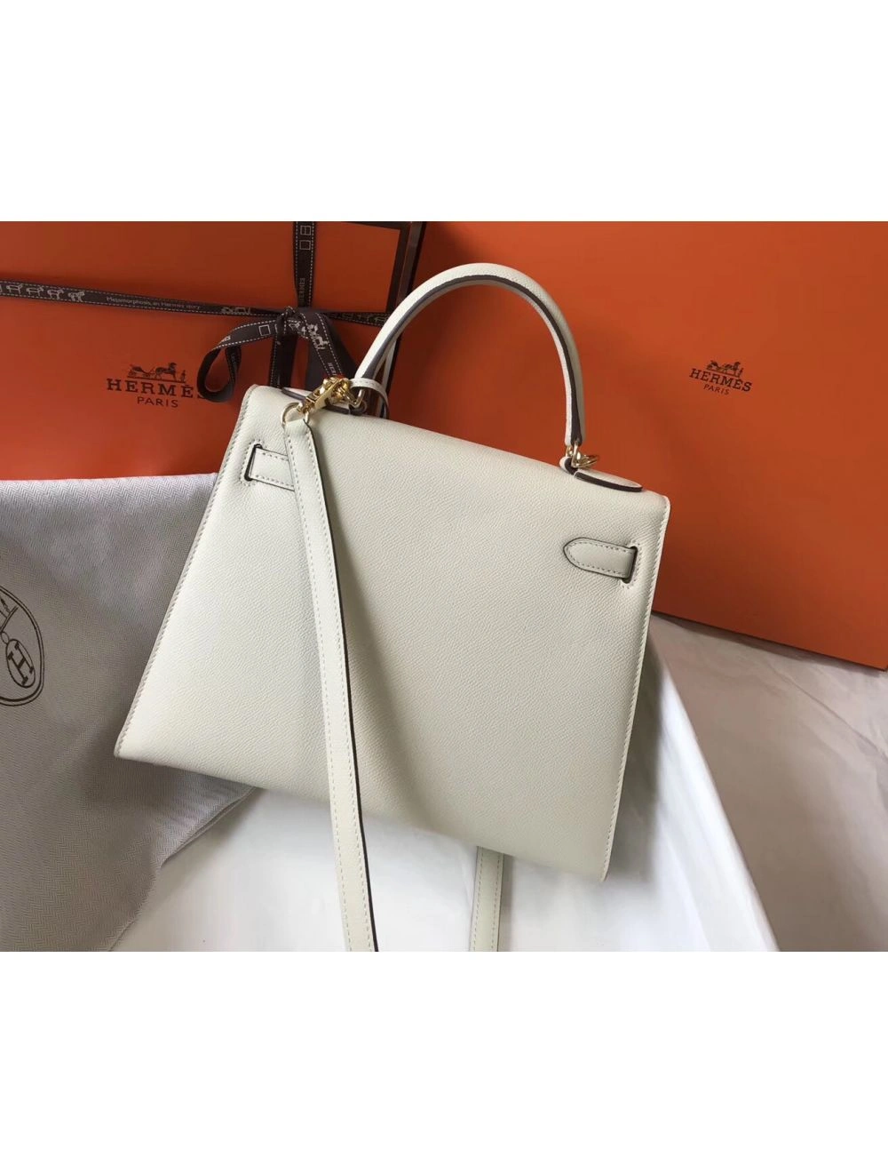 Hermes Kelly 28cm Bag In White Epsom Leather GHW
