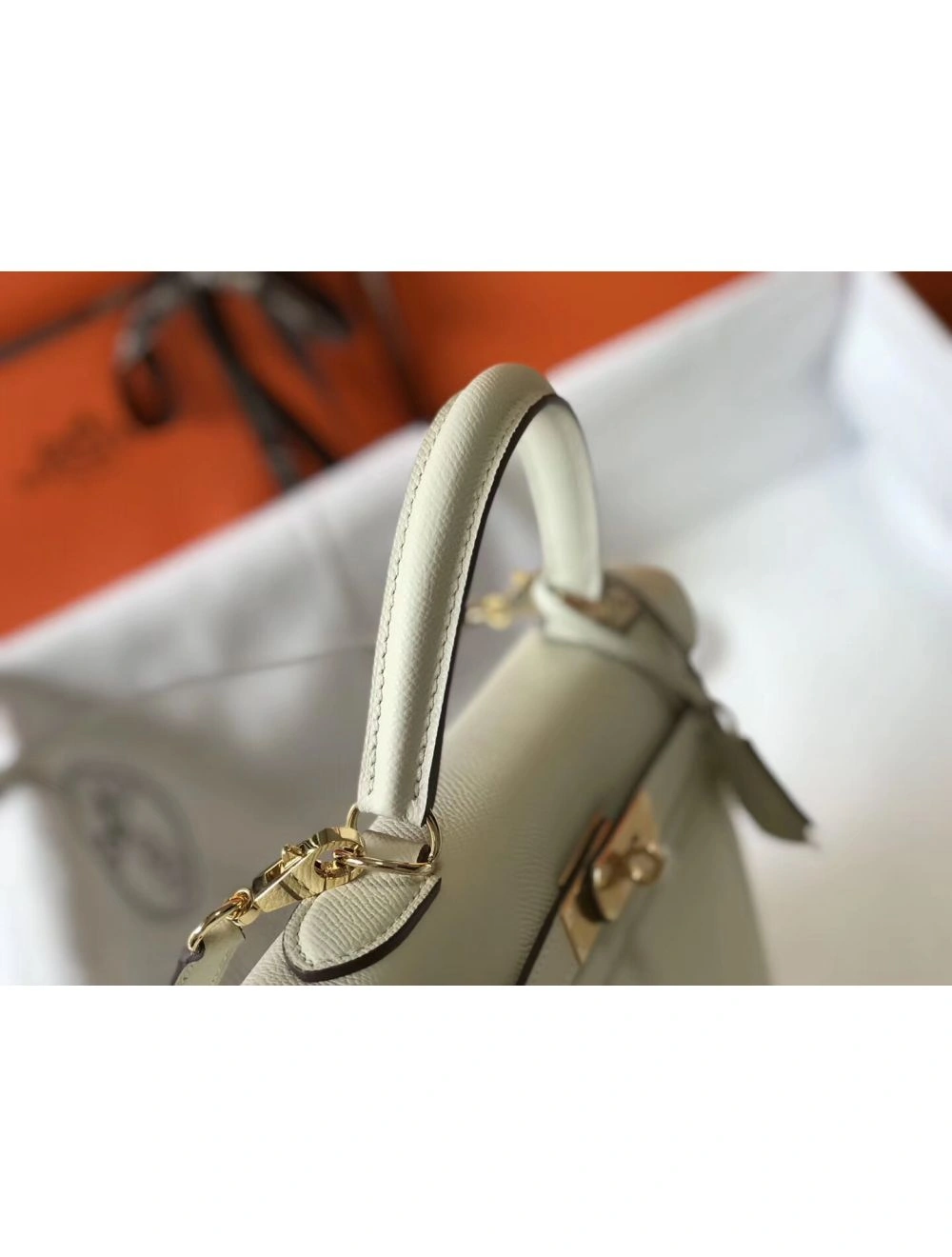 Hermes Kelly 28cm Bag In White Epsom Leather GHW