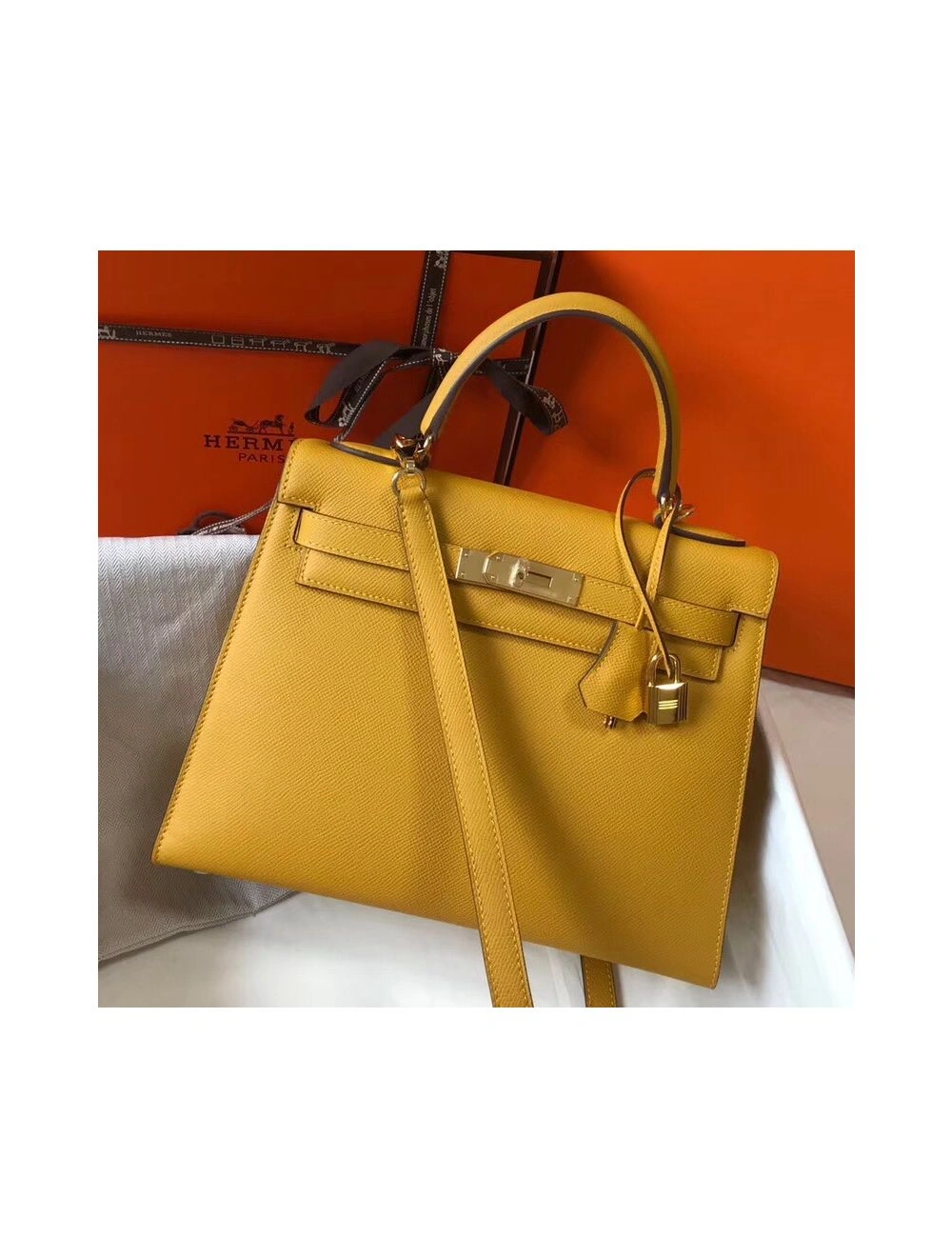 Hermes Kelly 28cm Bag In Yellow Epsom Leather GHW