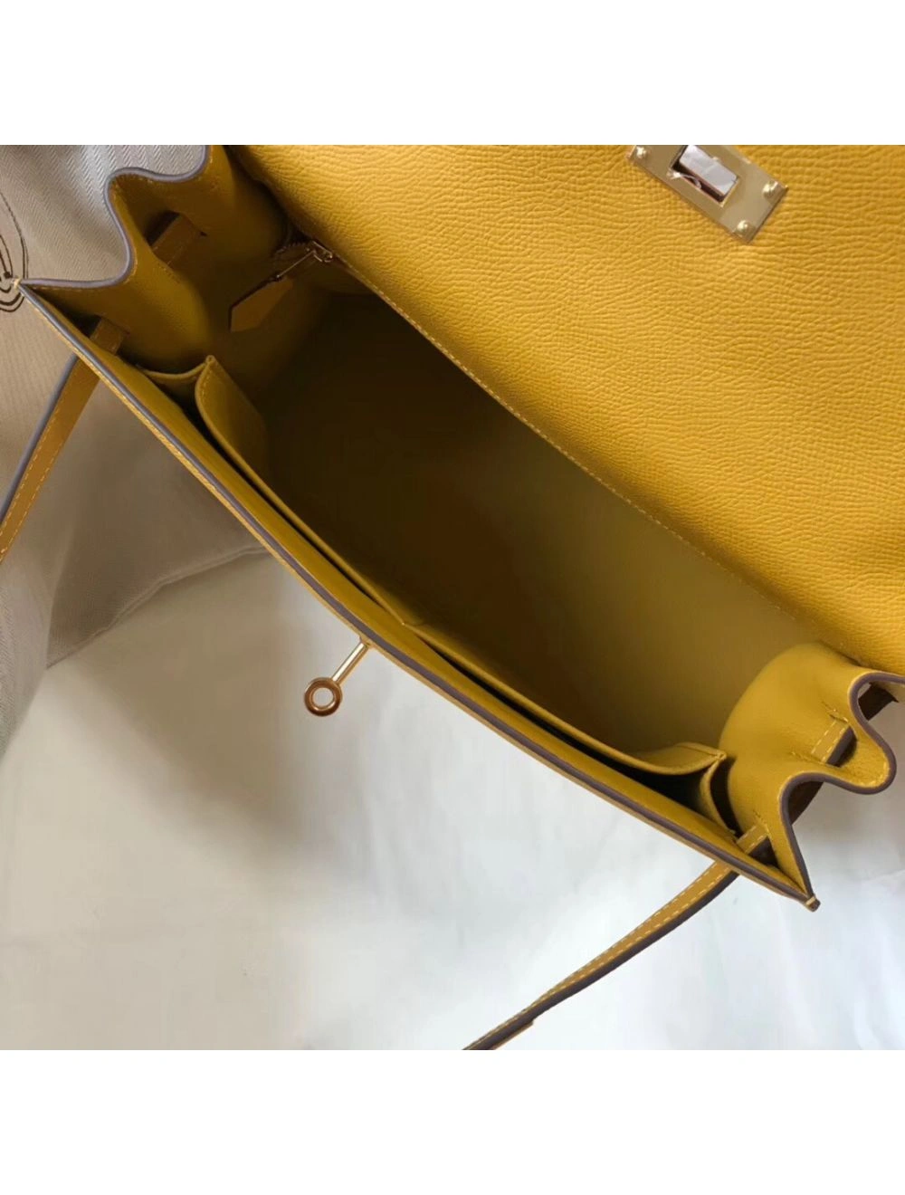 Hermes Kelly 28cm Bag In Yellow Epsom Leather GHW
