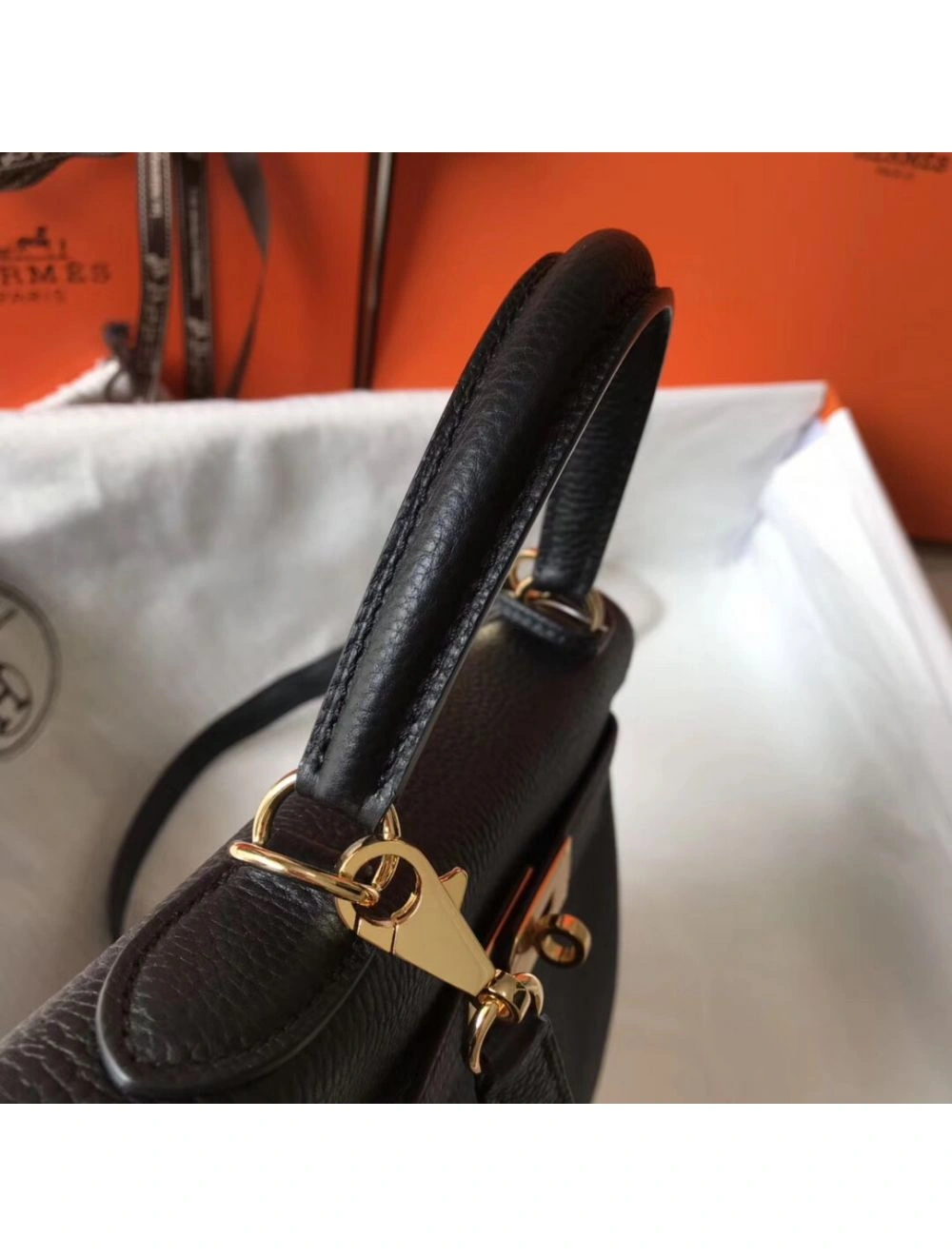 Hermes Kelly 32cm Bag In Black Clemence Leather GHW