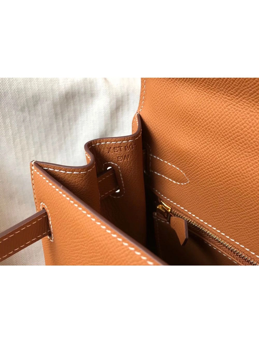 Hermes Kelly 32cm Bag In Gold Epsom Leather GHW