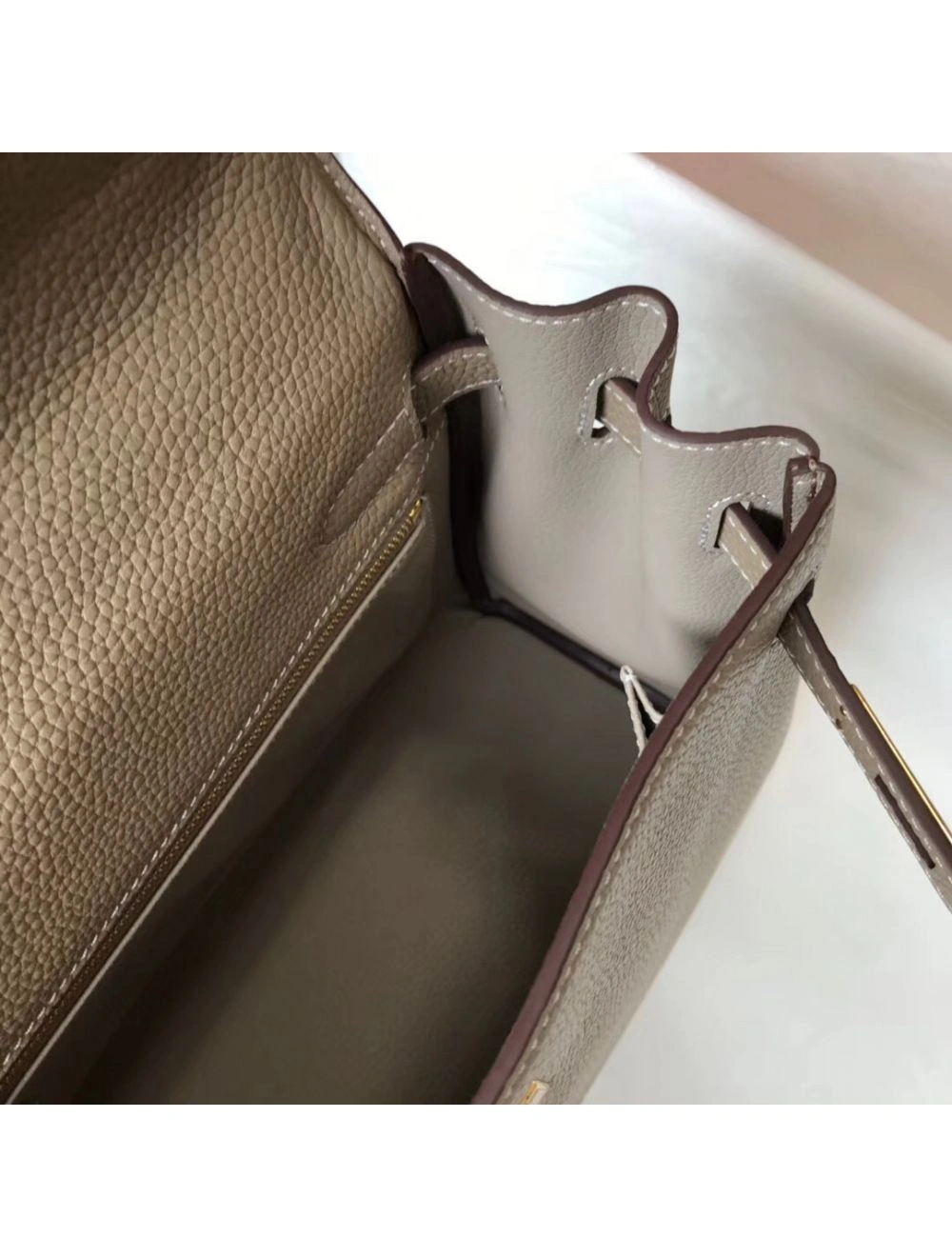 Hermes Kelly 32cm Bag In Gris Tourterelle Clemence Leather GHW