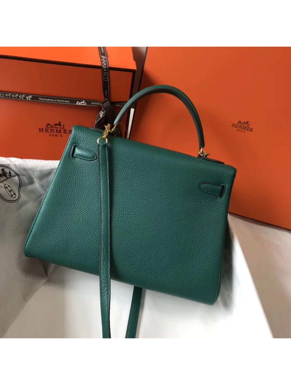 Hermes Kelly 32cm Bag In Malachite Clemence Leather GHW