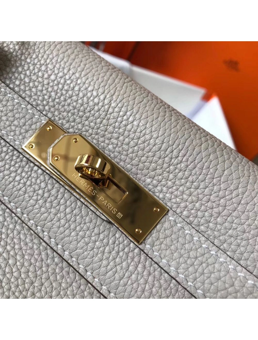 Hermes Kelly 32cm Bag In Pearl Grey Clemence Leather GHW