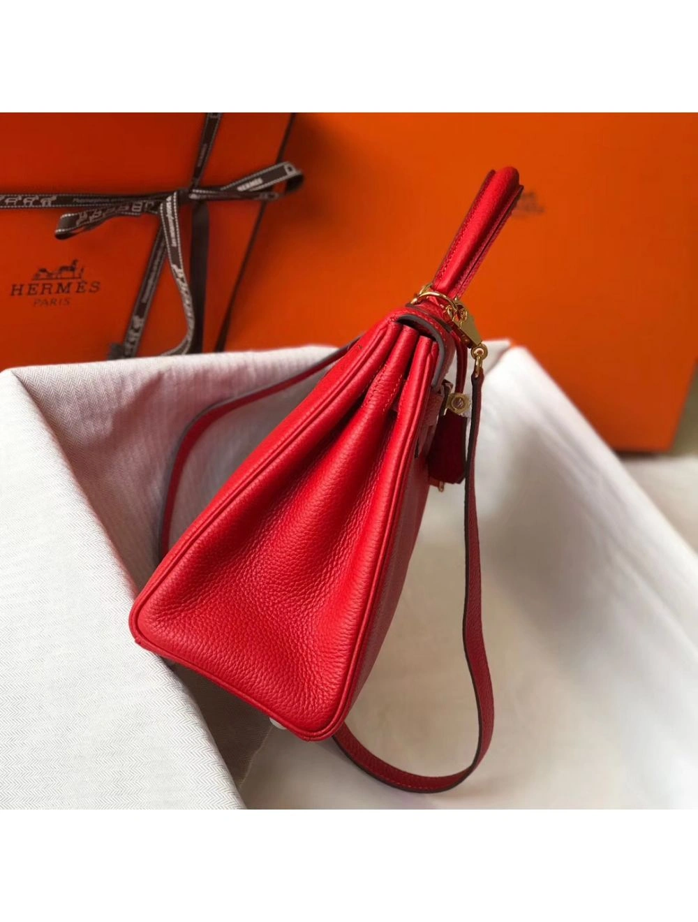 Hermes Kelly 32cm Bag In Red Clemence Leather GHW