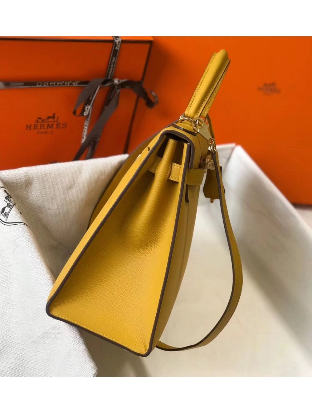 Hermes Kelly 32cm Bag In Yellow Epsom Leather GHW