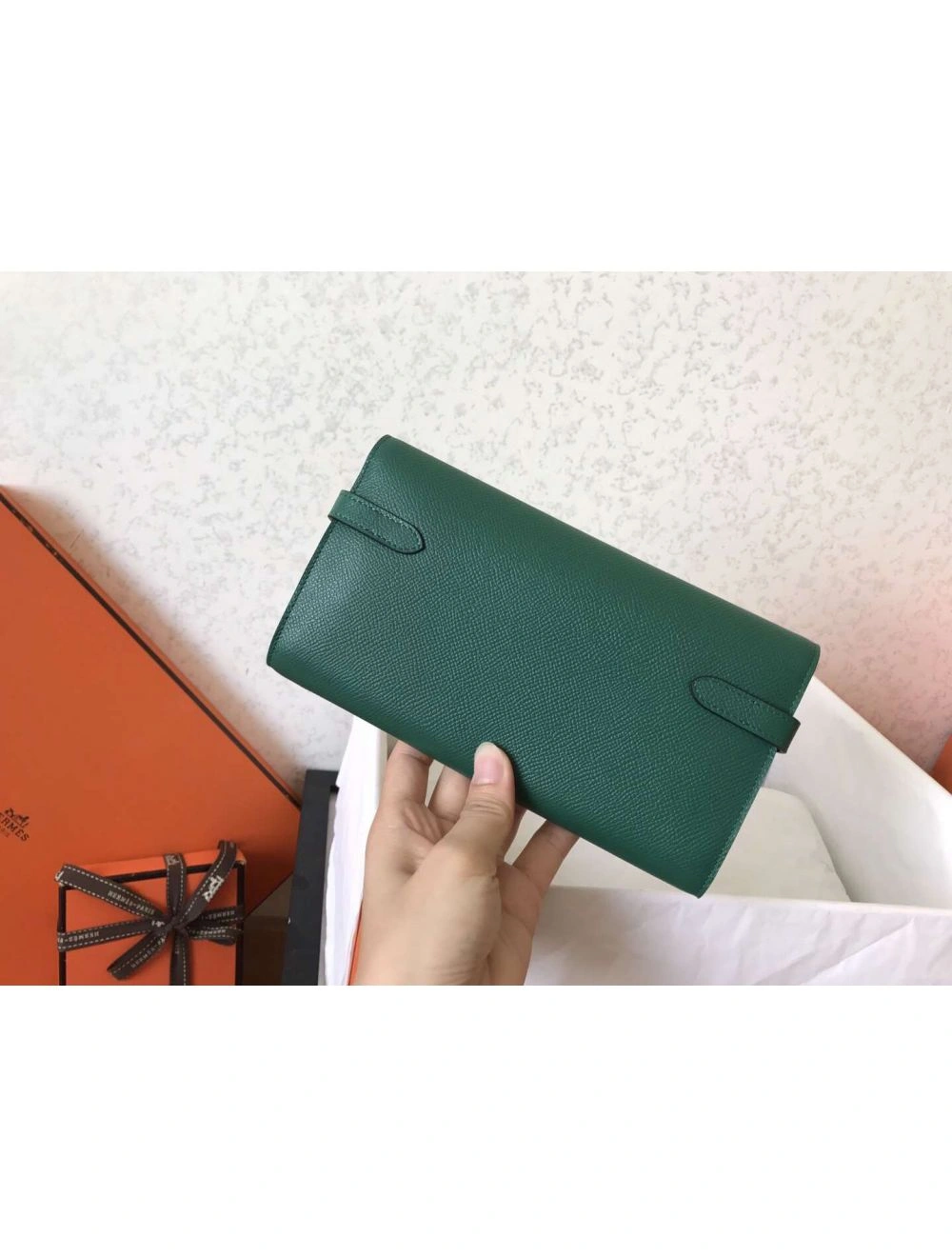 Hermes Kelly Classic Long Wallet In Malachite Epsom Leather