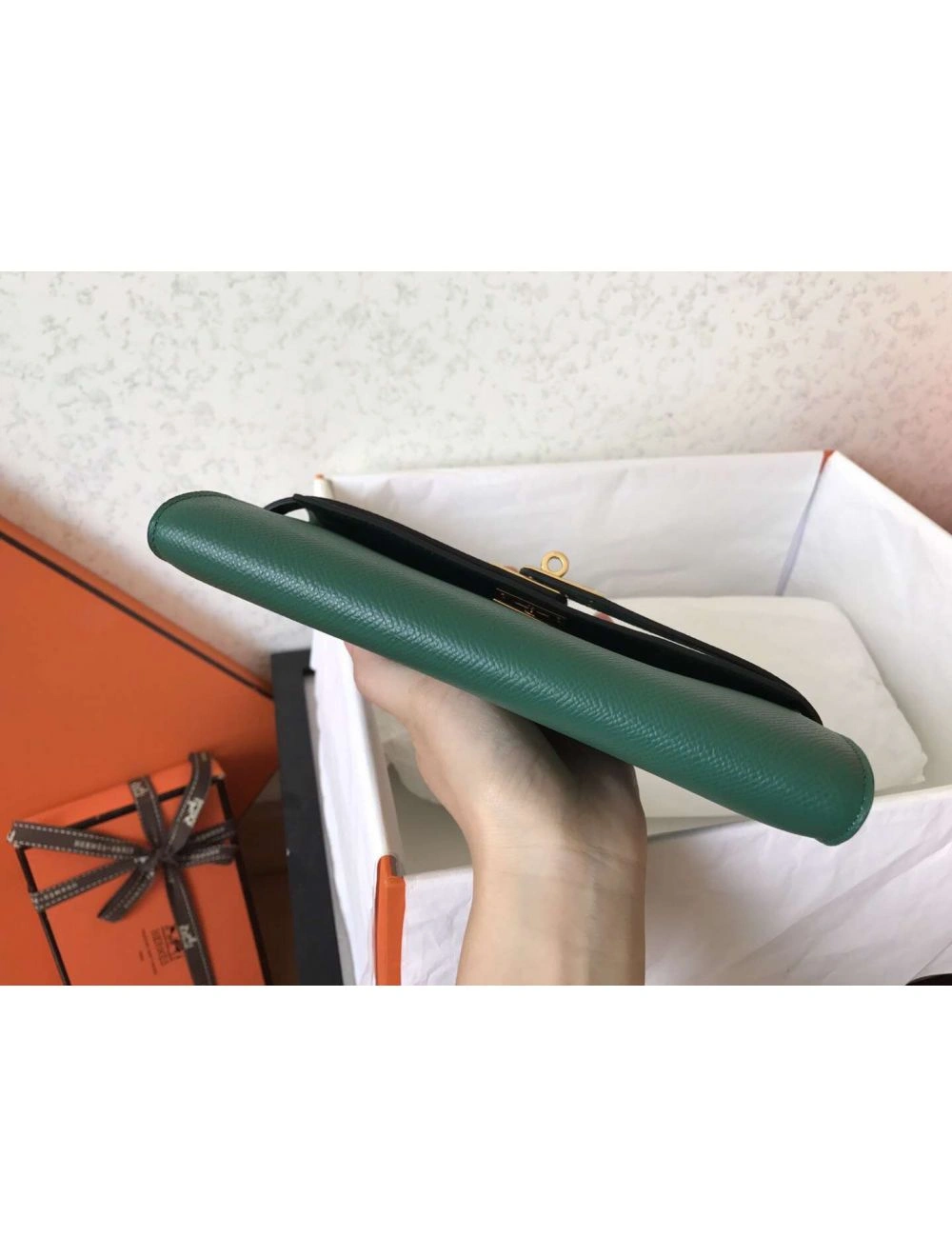 Hermes Kelly Classic Long Wallet In Malachite Epsom Leather