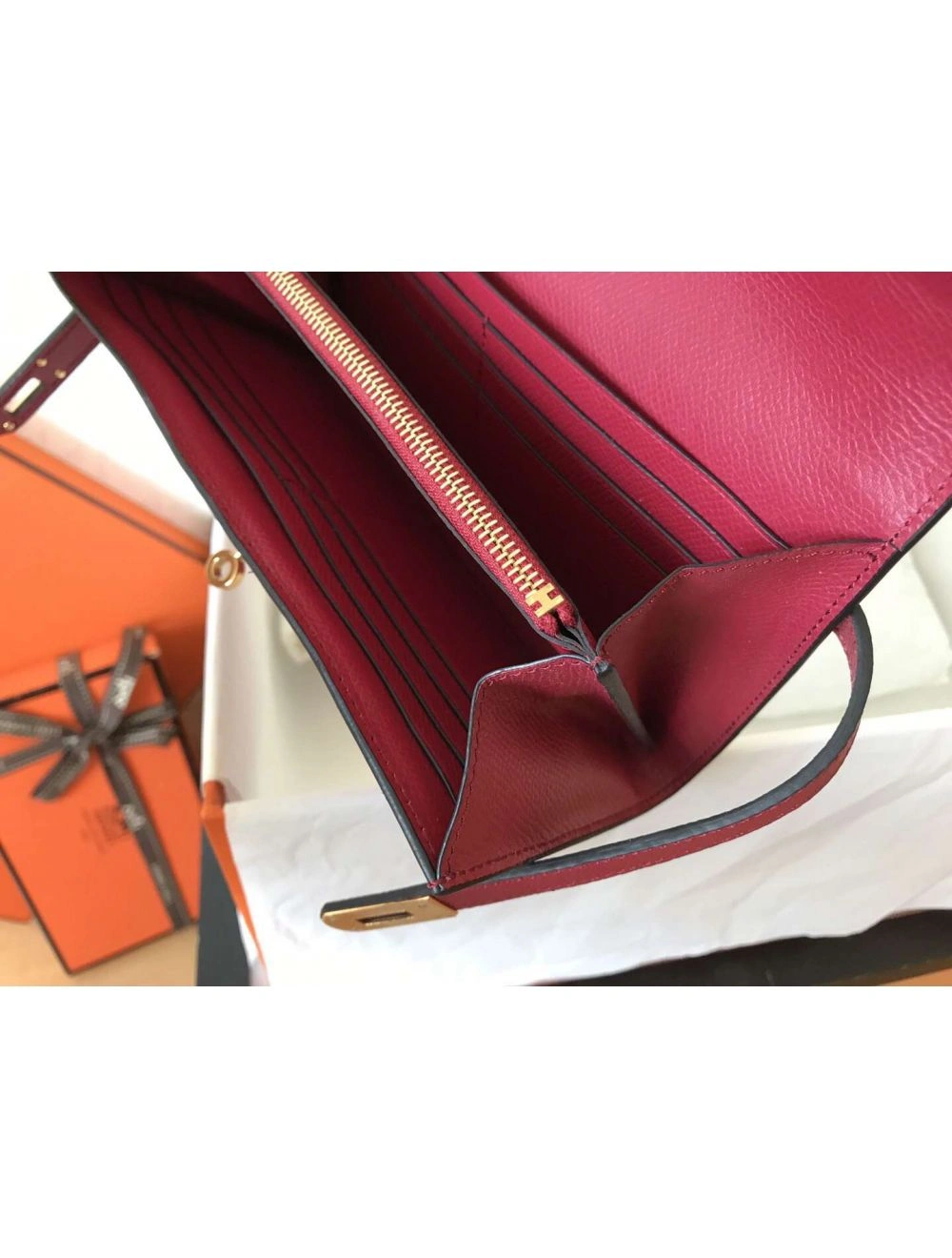 Hermes Kelly Classic Long Wallet In Ruby Epsom Leather