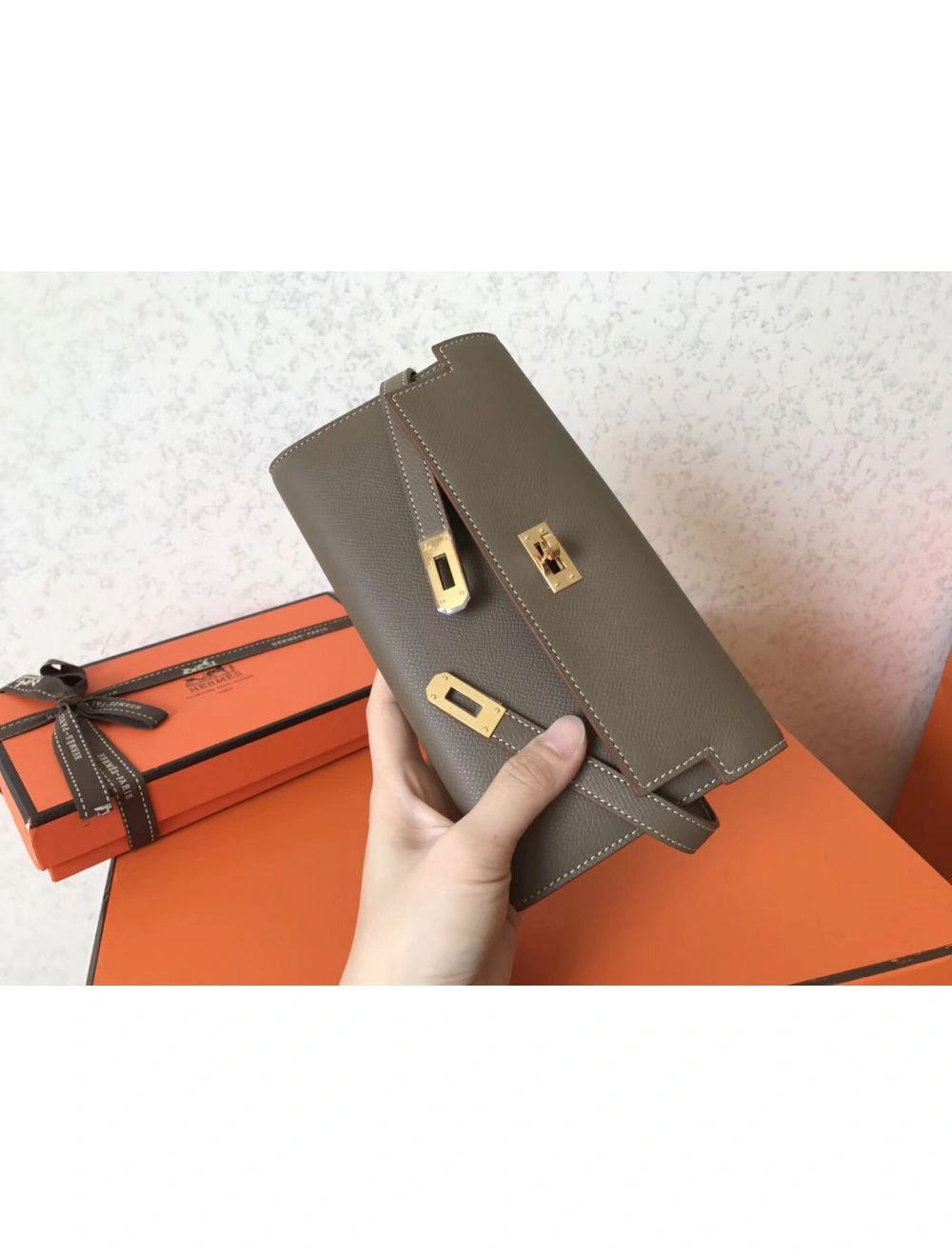 Hermes Kelly Classic Long Wallet In Taupe Epsom Leather