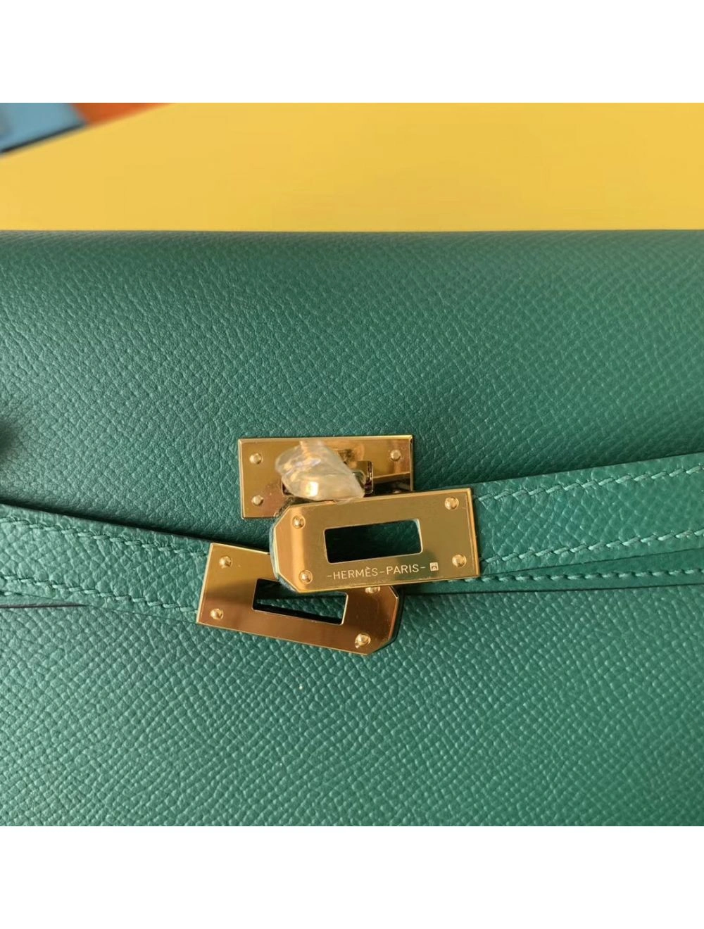Hermes Kelly Classique To Go Wallet In Malachite Epsom Calfskin