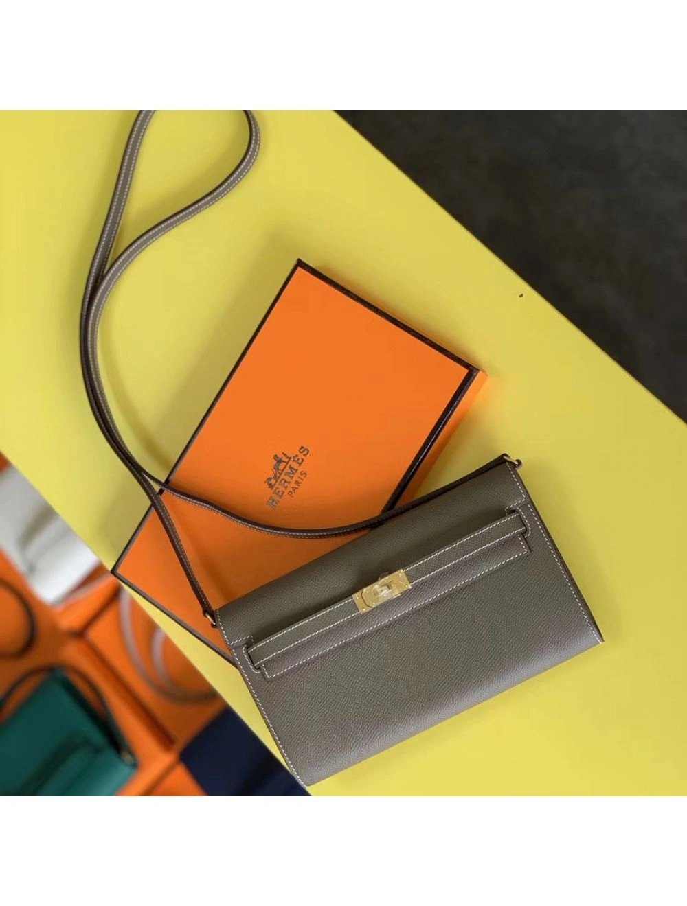 Hermes Kelly Classique To Go Wallet In Taupe Epsom Calfskin