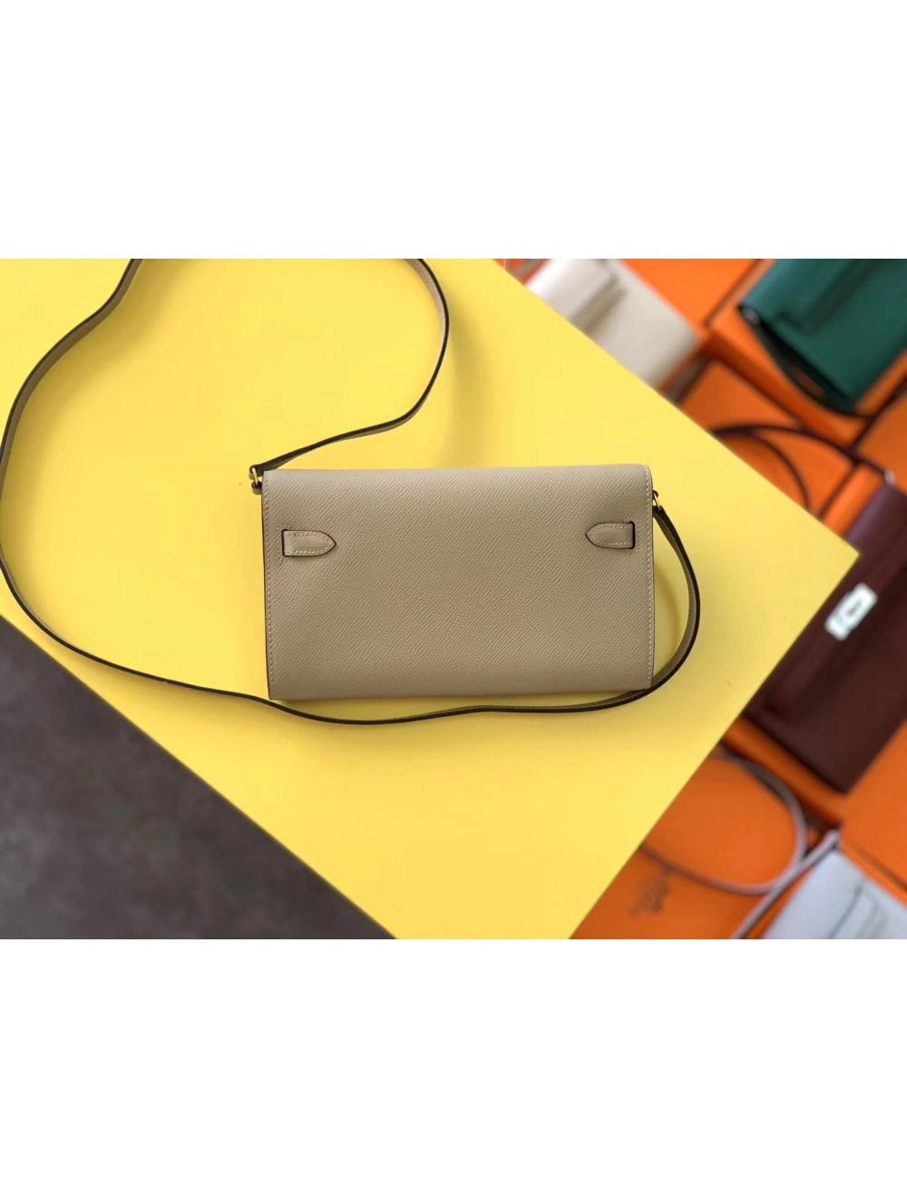 Hermes Kelly Classique To Go Wallet In Tourterelle Epsom Calfskin