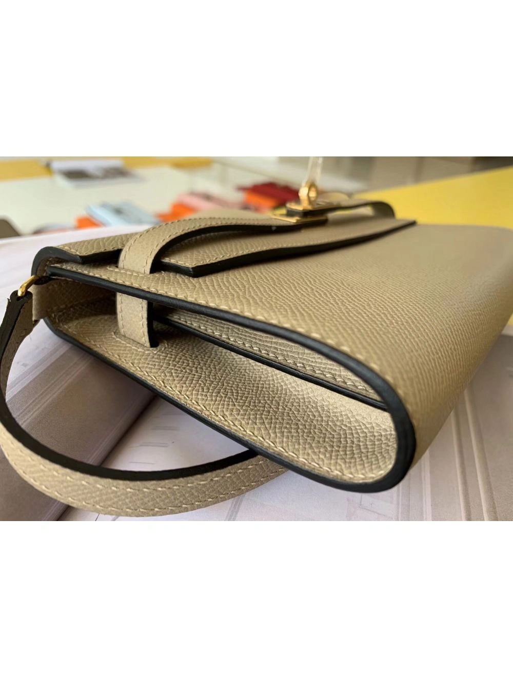 Hermes Kelly Classique To Go Wallet In Tourterelle Epsom Calfskin