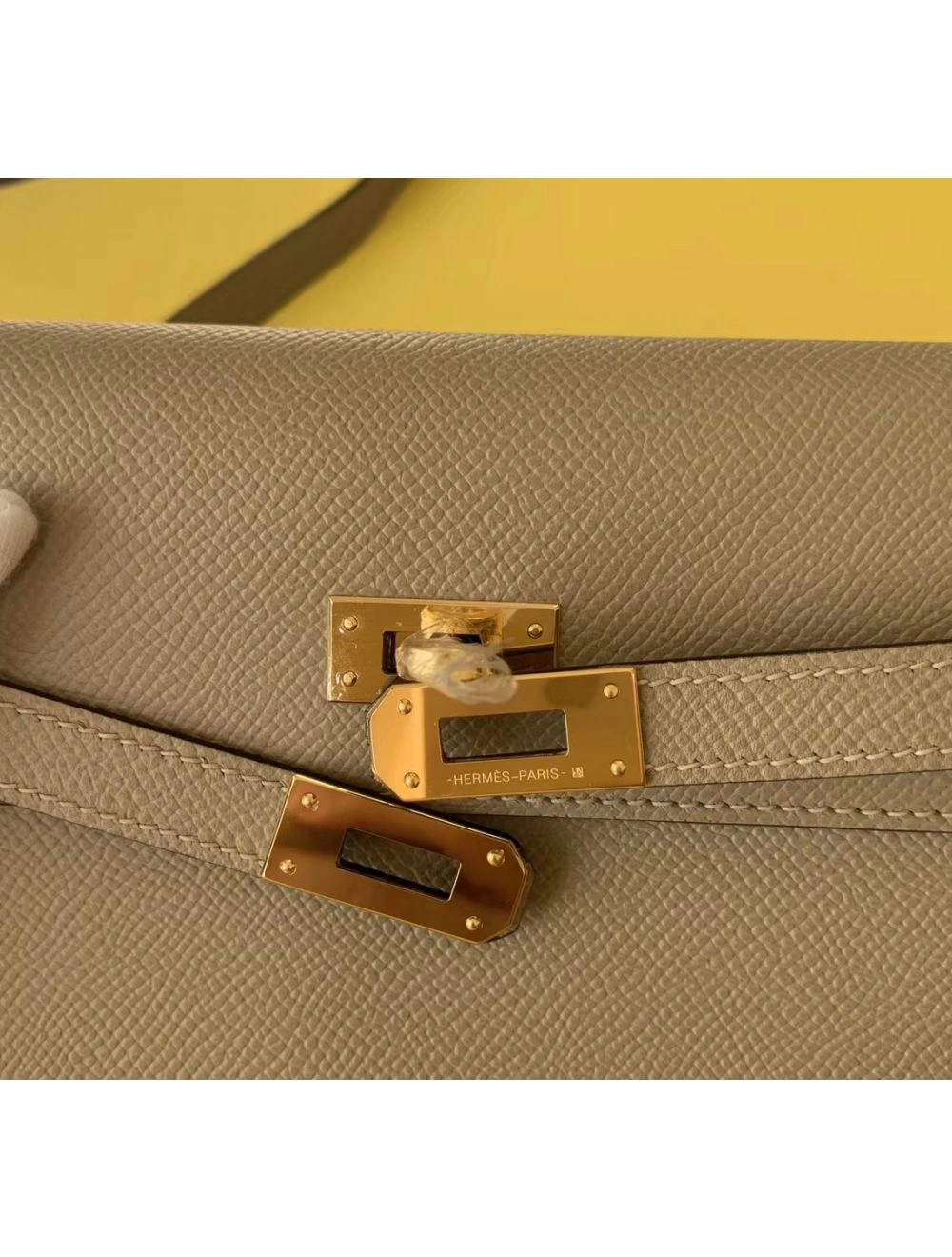 Hermes Kelly Classique To Go Wallet In Tourterelle Epsom Calfskin