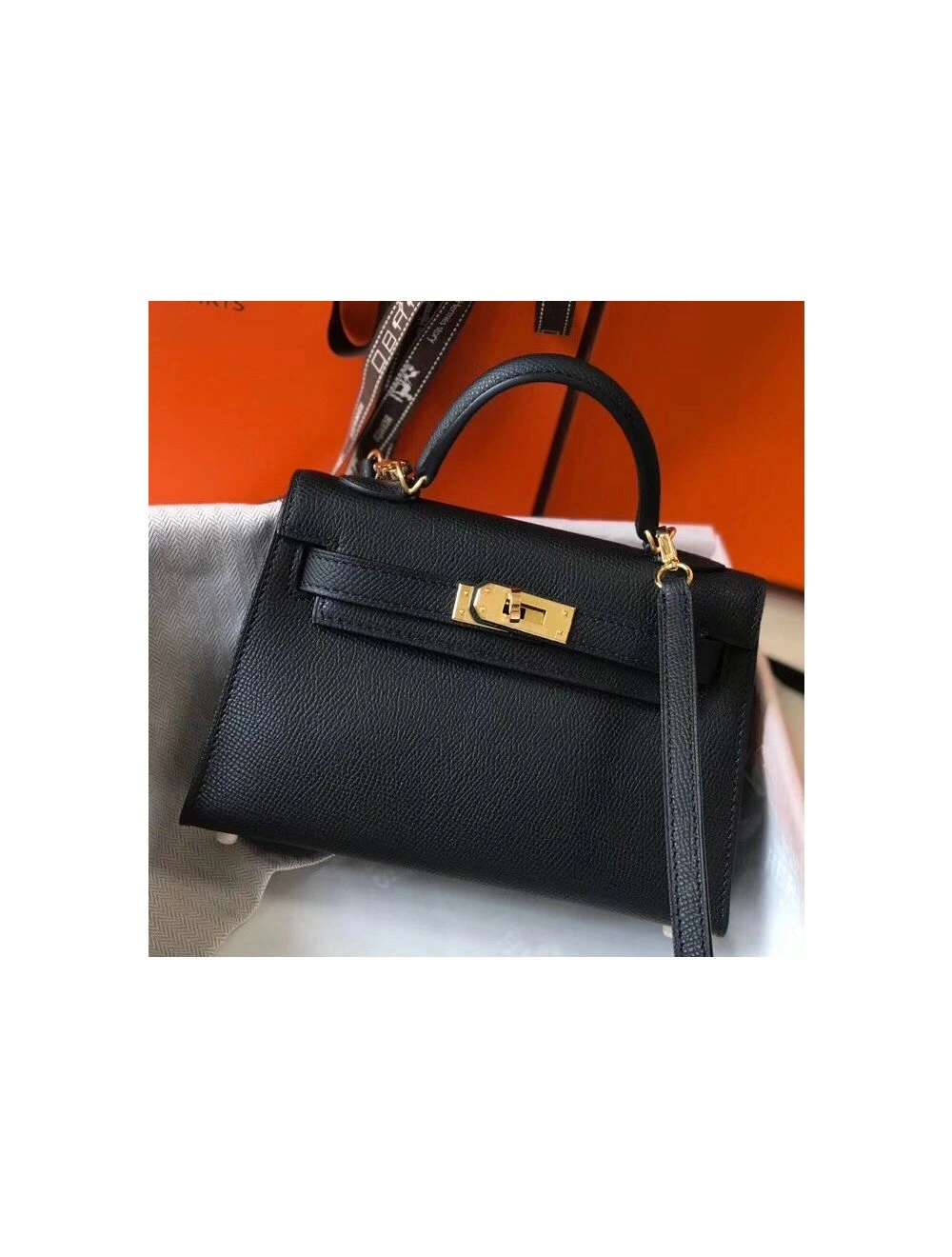 Hermes Kelly Mini II Bag In Black Epsom Leather GHW