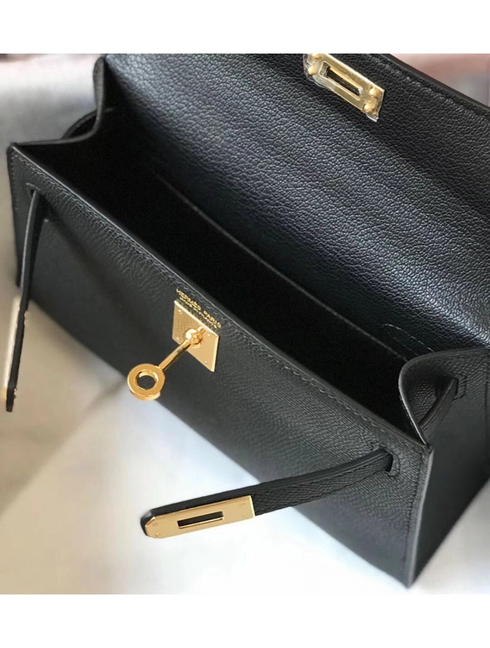 Hermes Kelly Mini II Bag In Black Epsom Leather GHW