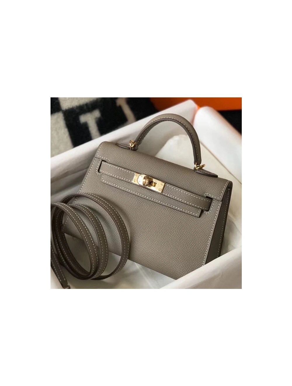 Hermes Kelly Mini II Bag In Gris Asphalt Epsom Leather GHW
