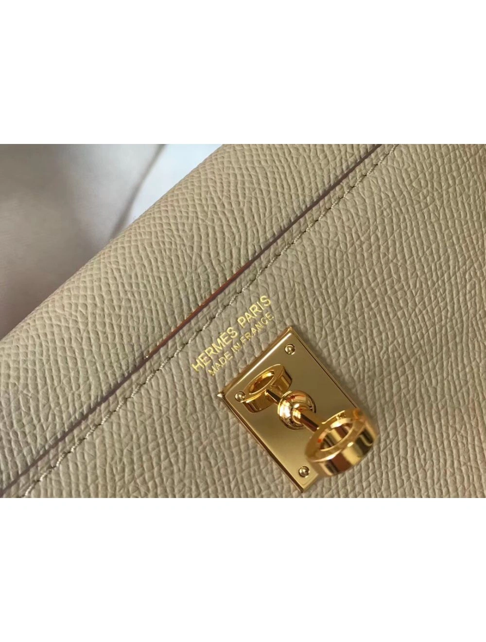 Hermes Kelly Mini II Bag In Gris Tourterelle Epsom Leather GHW