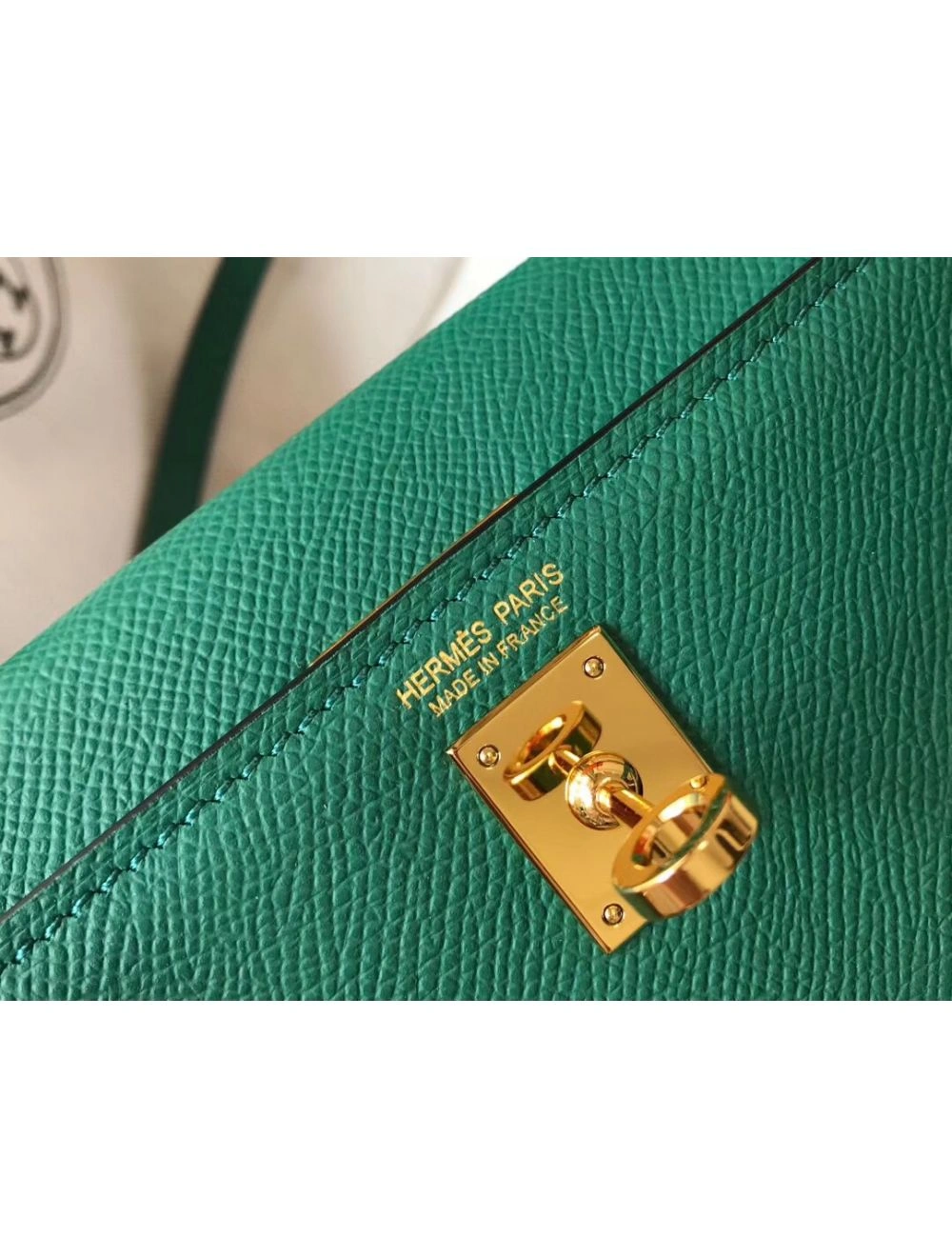Hermes Kelly Mini II Bag In Vert Vertigo Epsom Leather GHW