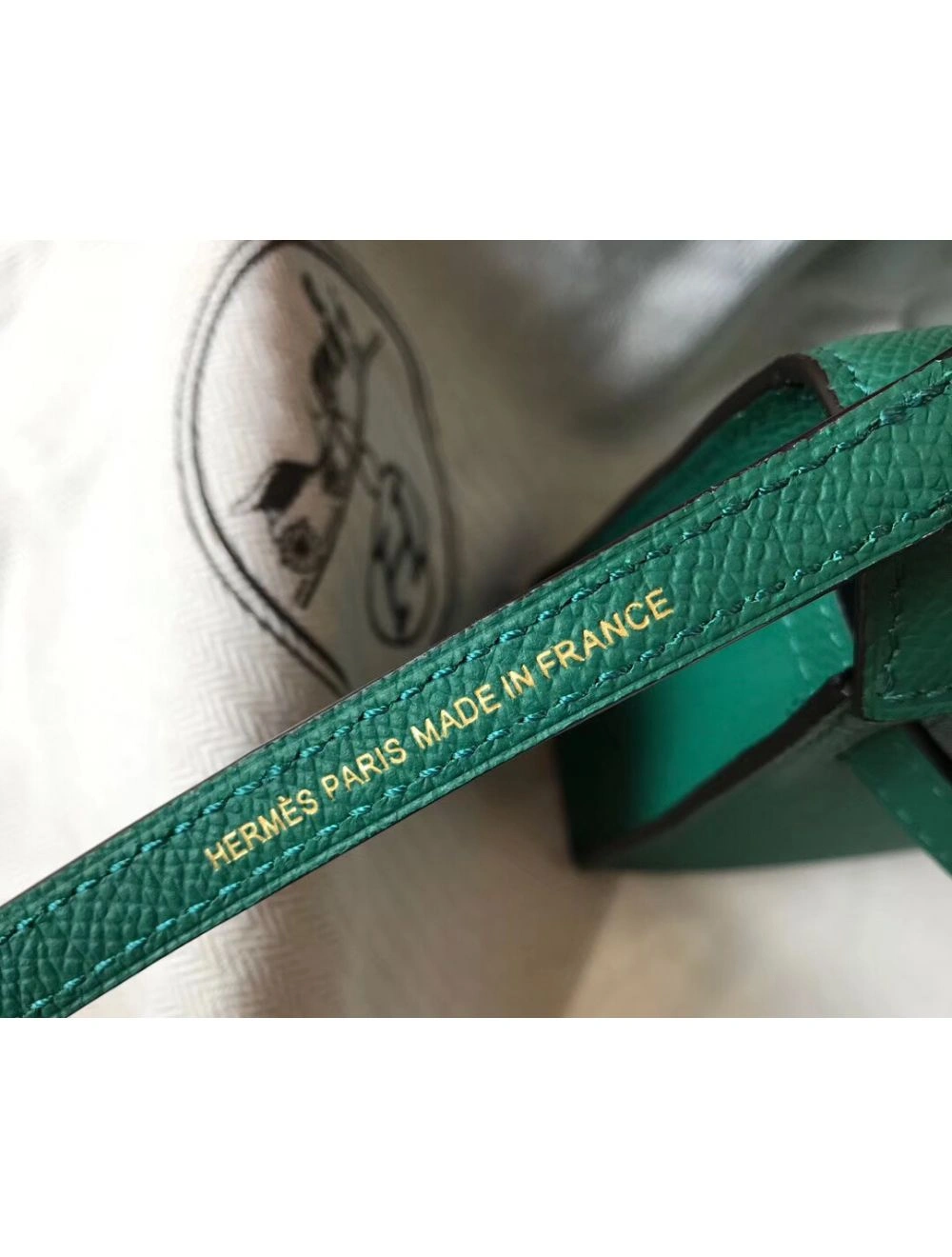 Hermes Kelly Mini II Bag In Vert Vertigo Epsom Leather GHW